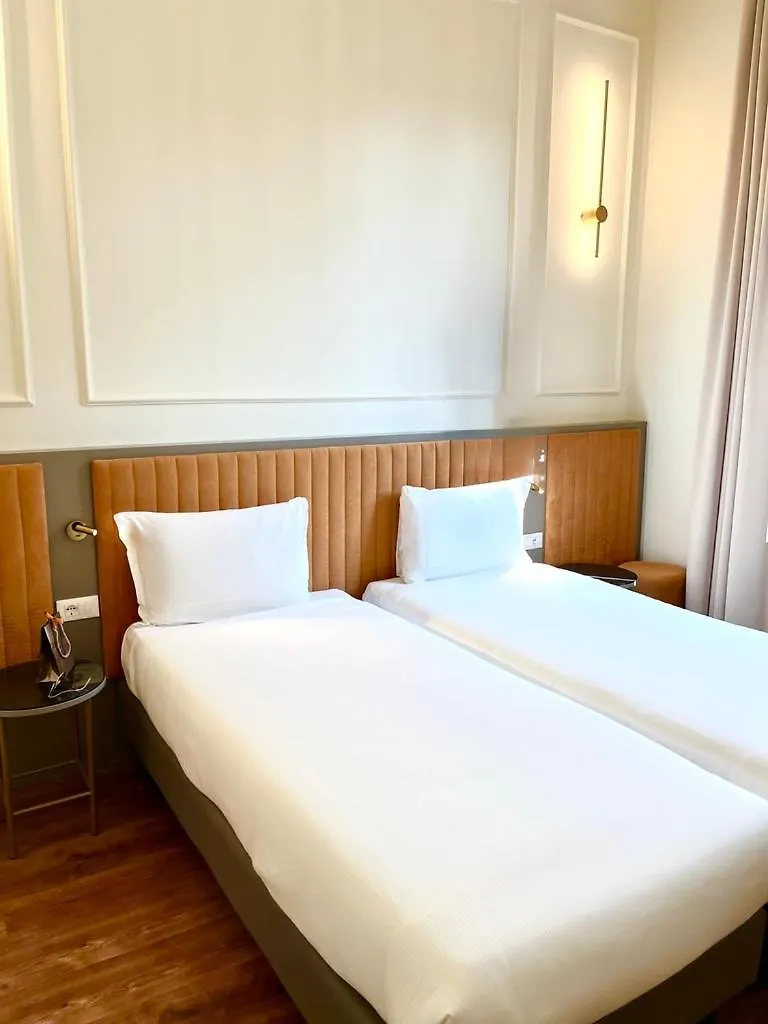 Hotel Duca D'Aosta Florence Italy