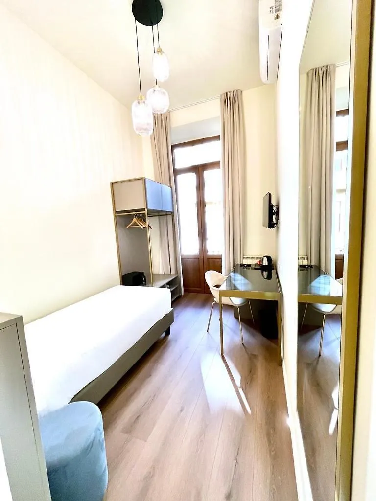 Hotel Duca D'Aosta Florence 2*,  Italy