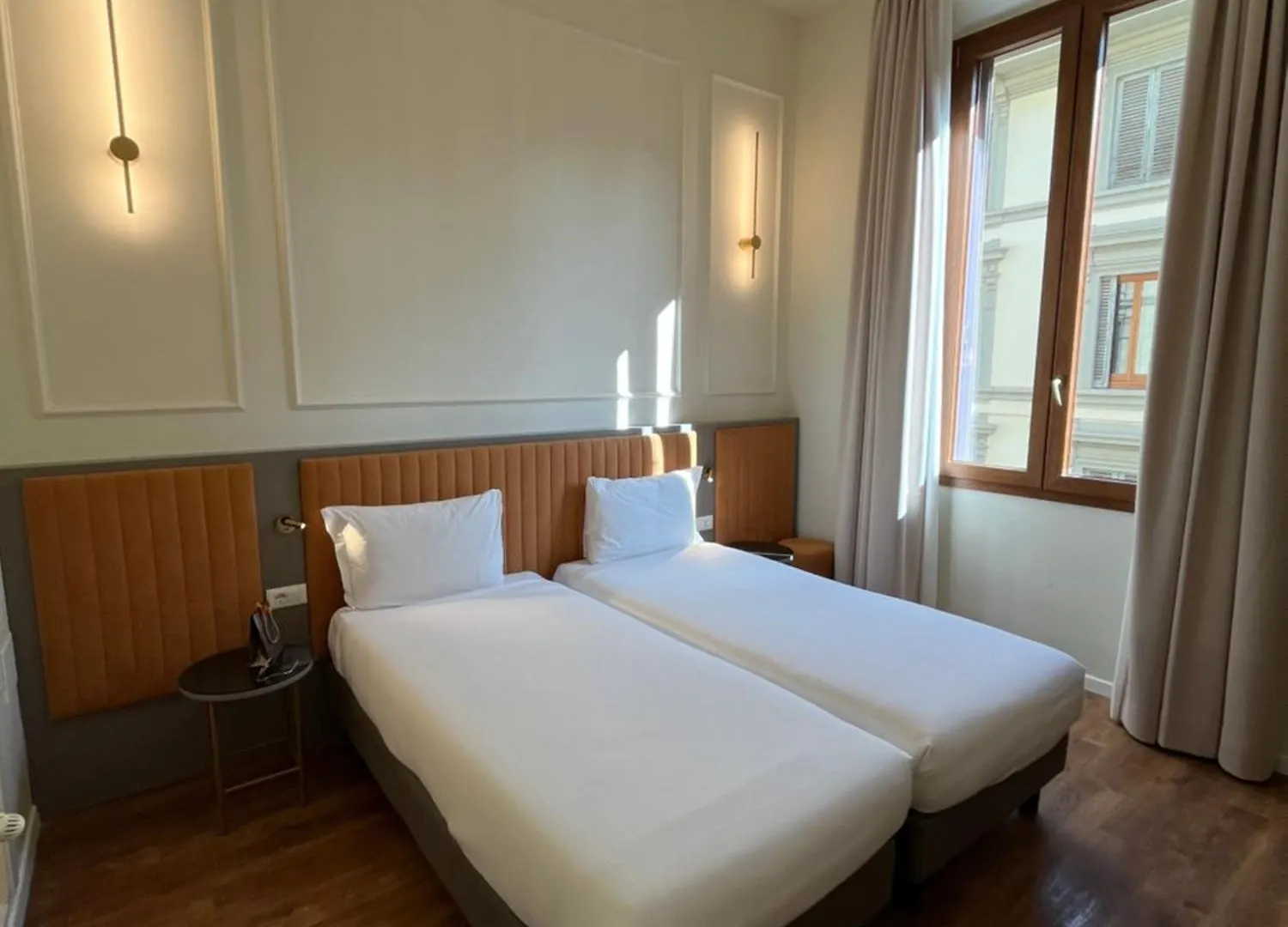 **  Hotel Duca D'Aosta Florence Italy